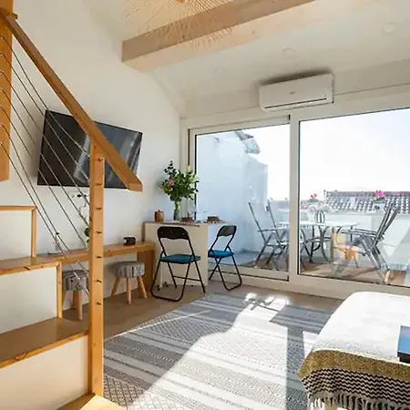 Loft Con Amplia Terraza En El Centro De
